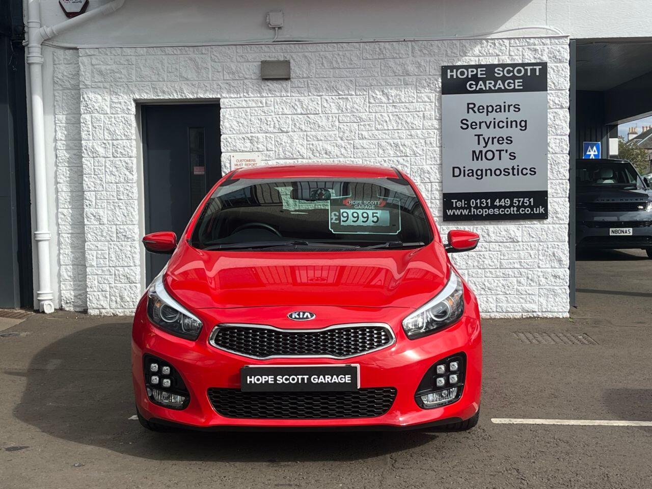 Kia Ceed view 3