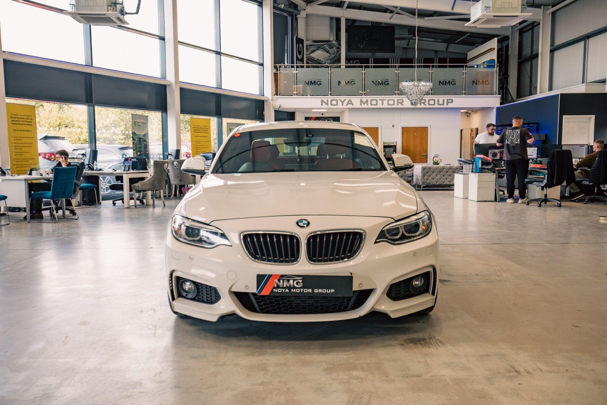 BMW 2 Series view 21