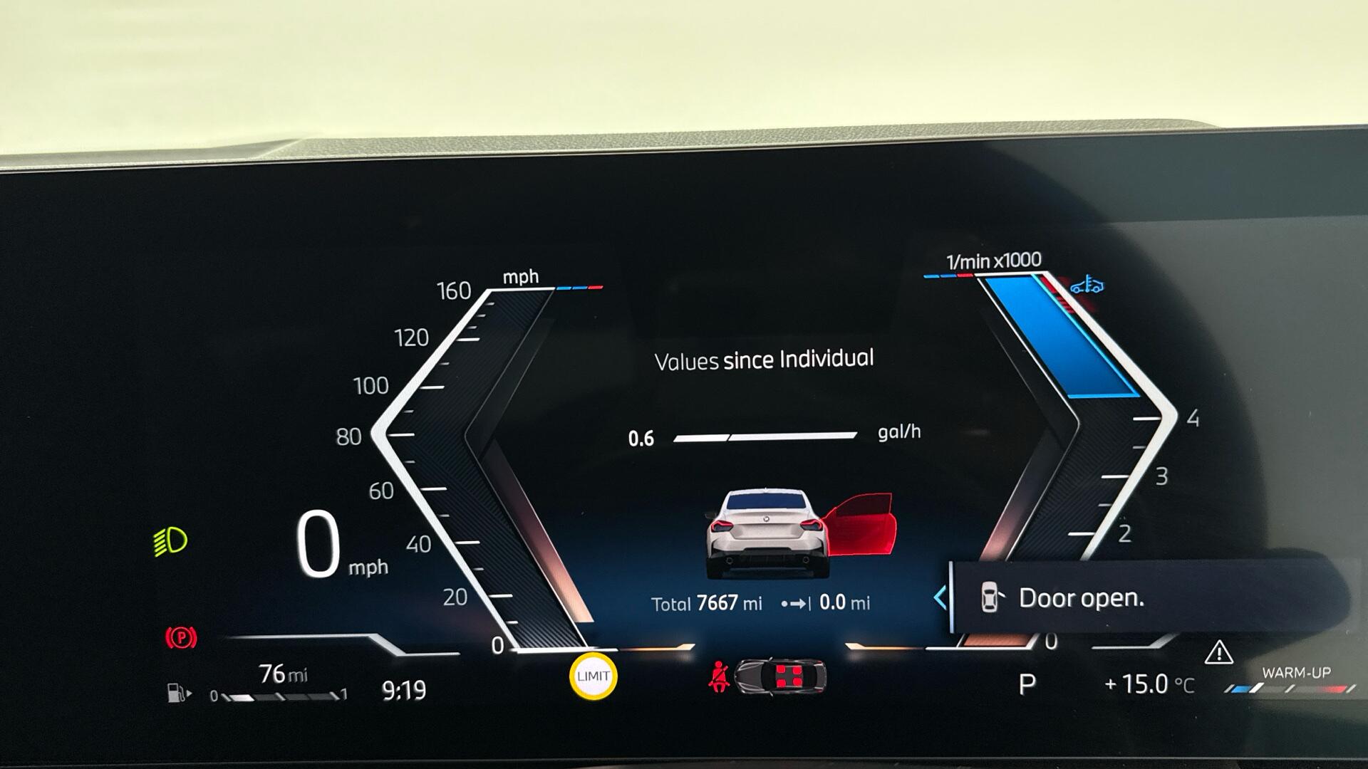 BMW 2 Series view 9