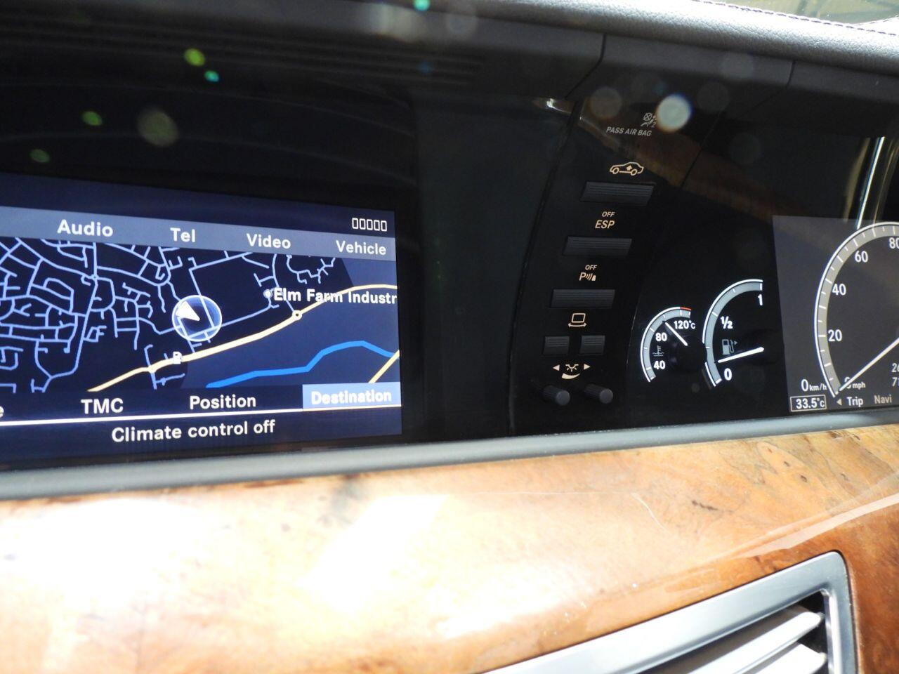 Mercedes-Benz S-Class view 64