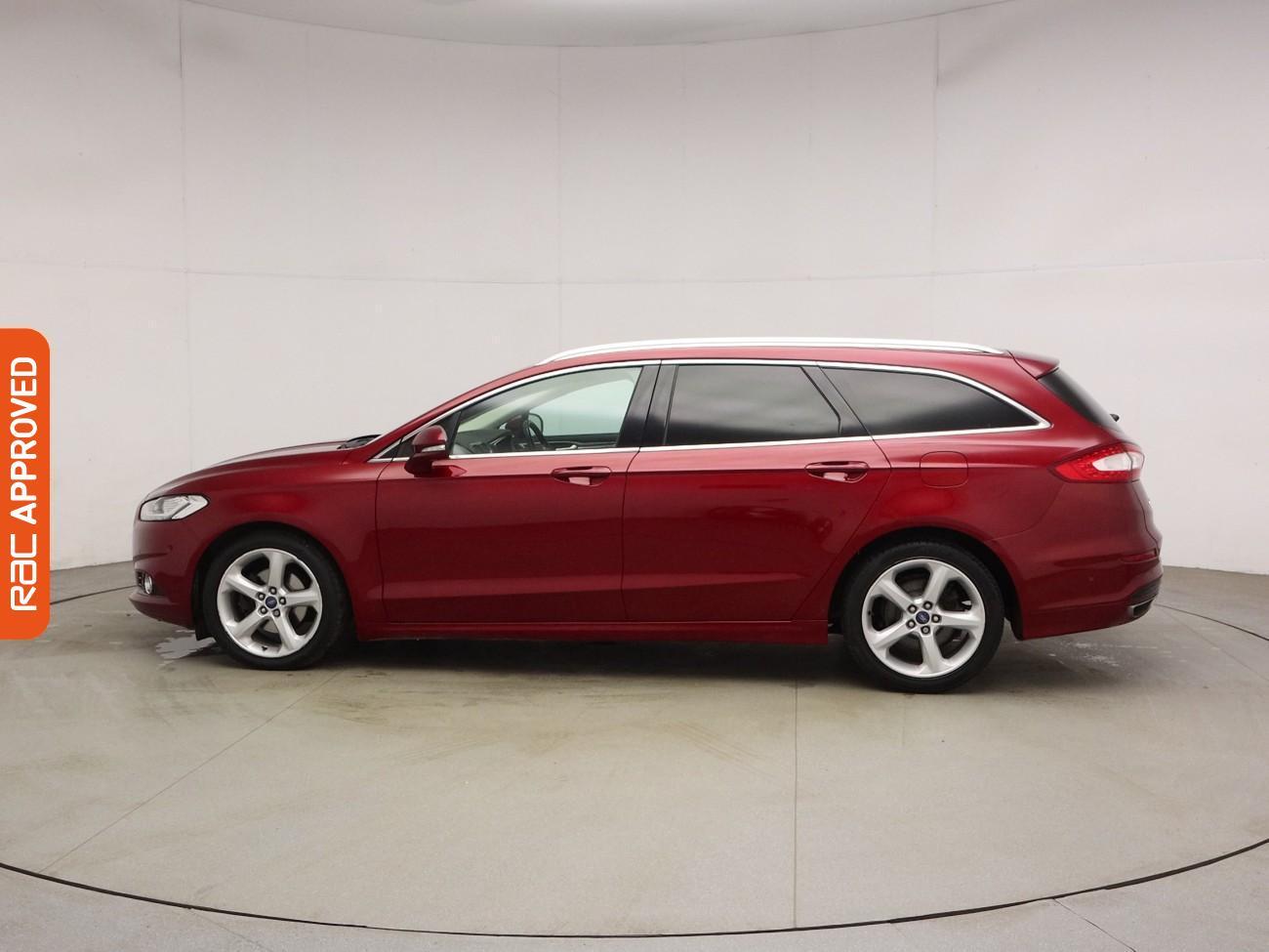 Ford Mondeo view 31