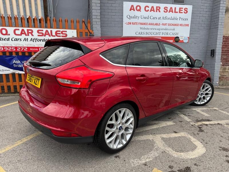 Ford Focus view 7