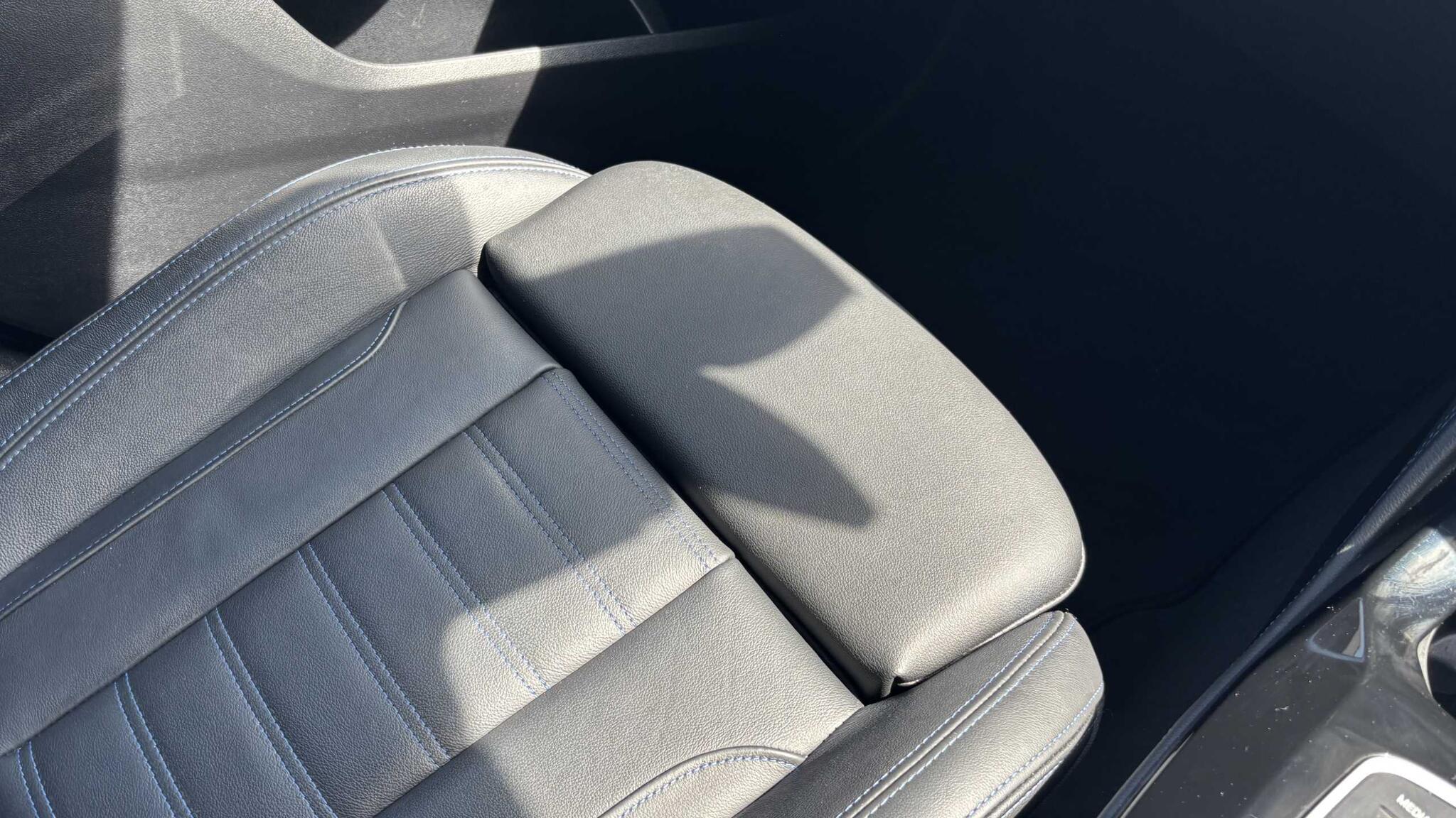 BMW X4 view 26