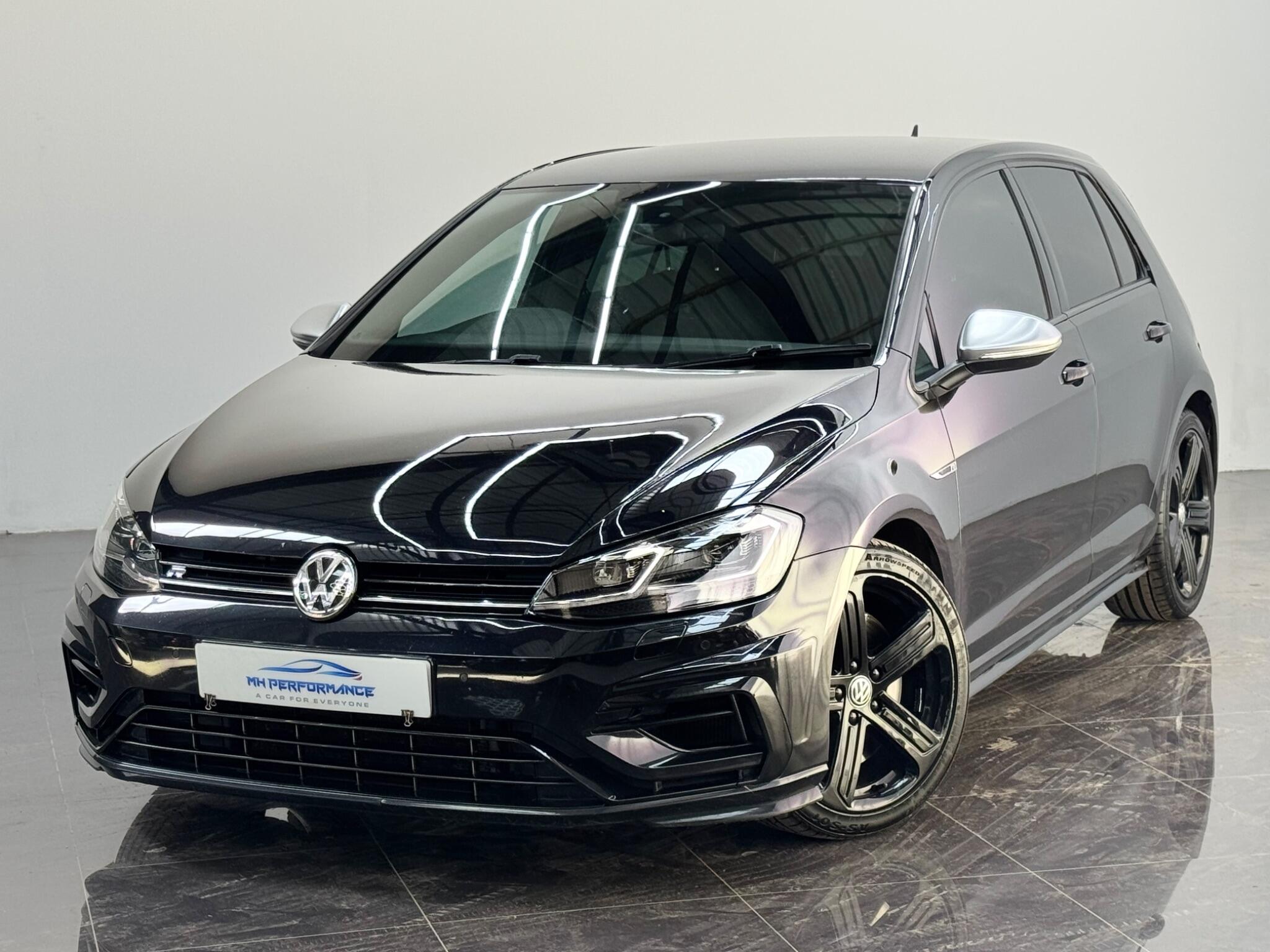 Volkswagen Golf view 18