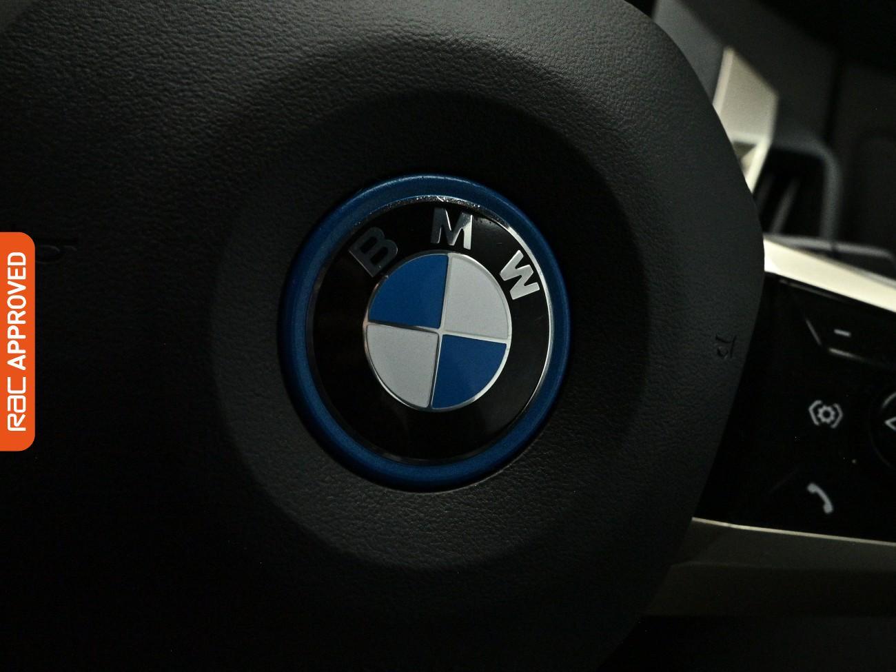 BMW Ix view 26