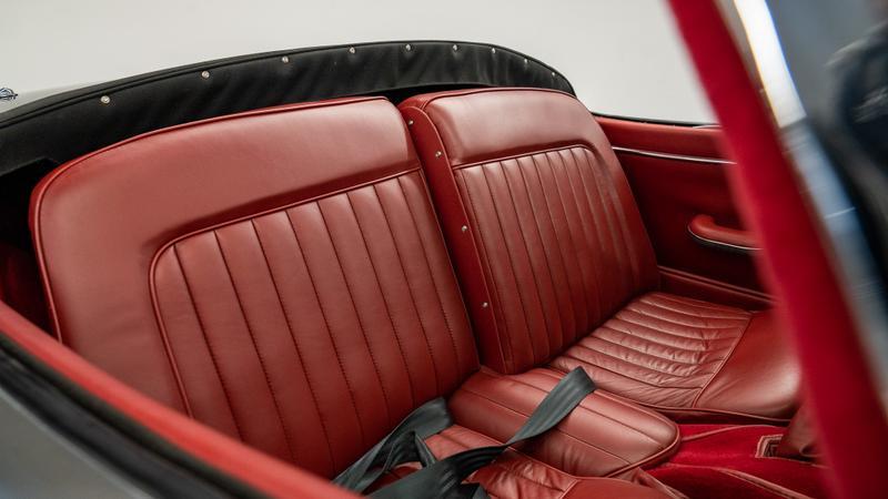 Jaguar XK150 view 21