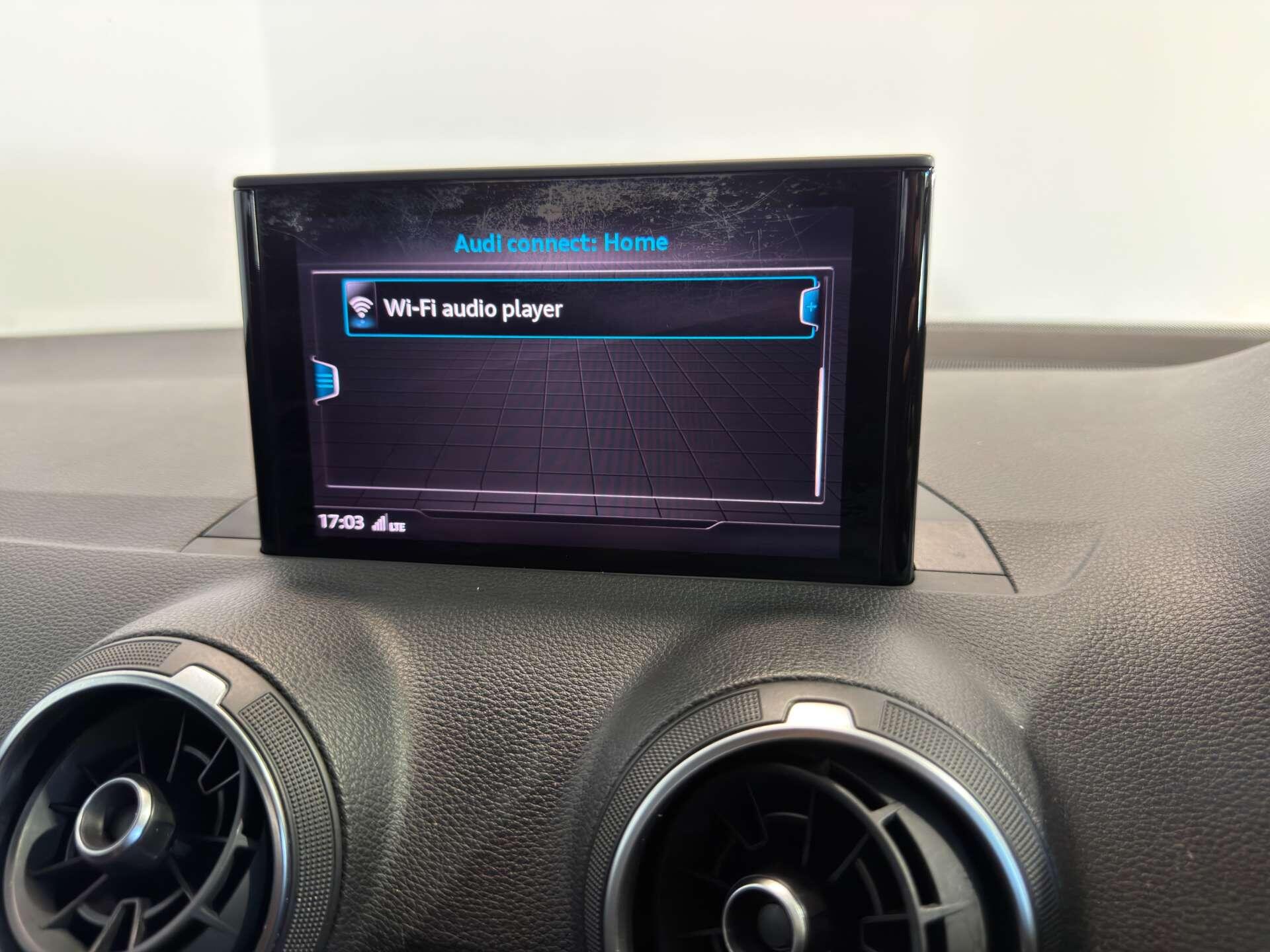 Audi Q2 view 48