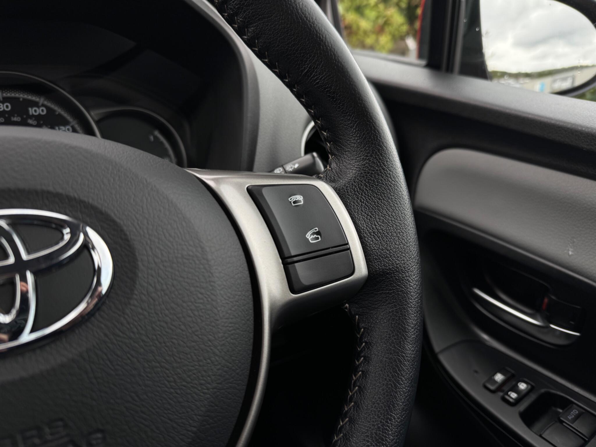 Toyota Yaris view 26