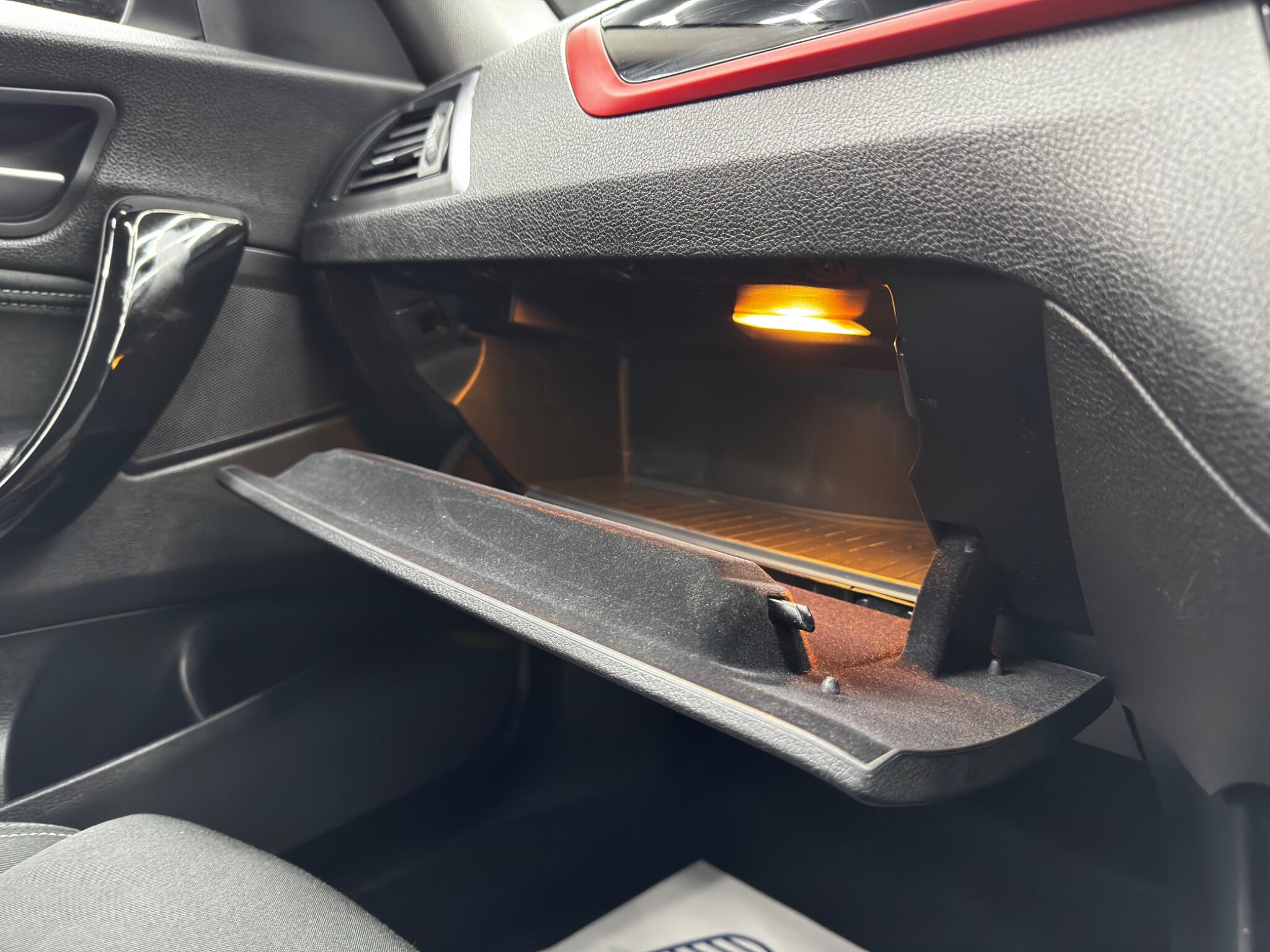 BMW 2 Series view 38