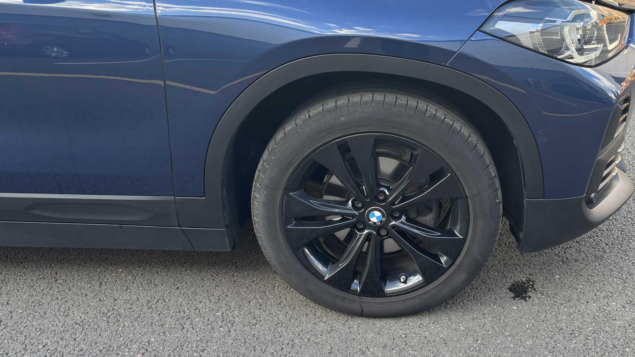 BMW X2 view 19