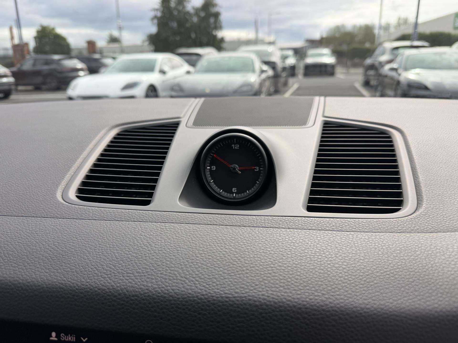 Porsche Cayenne view 28