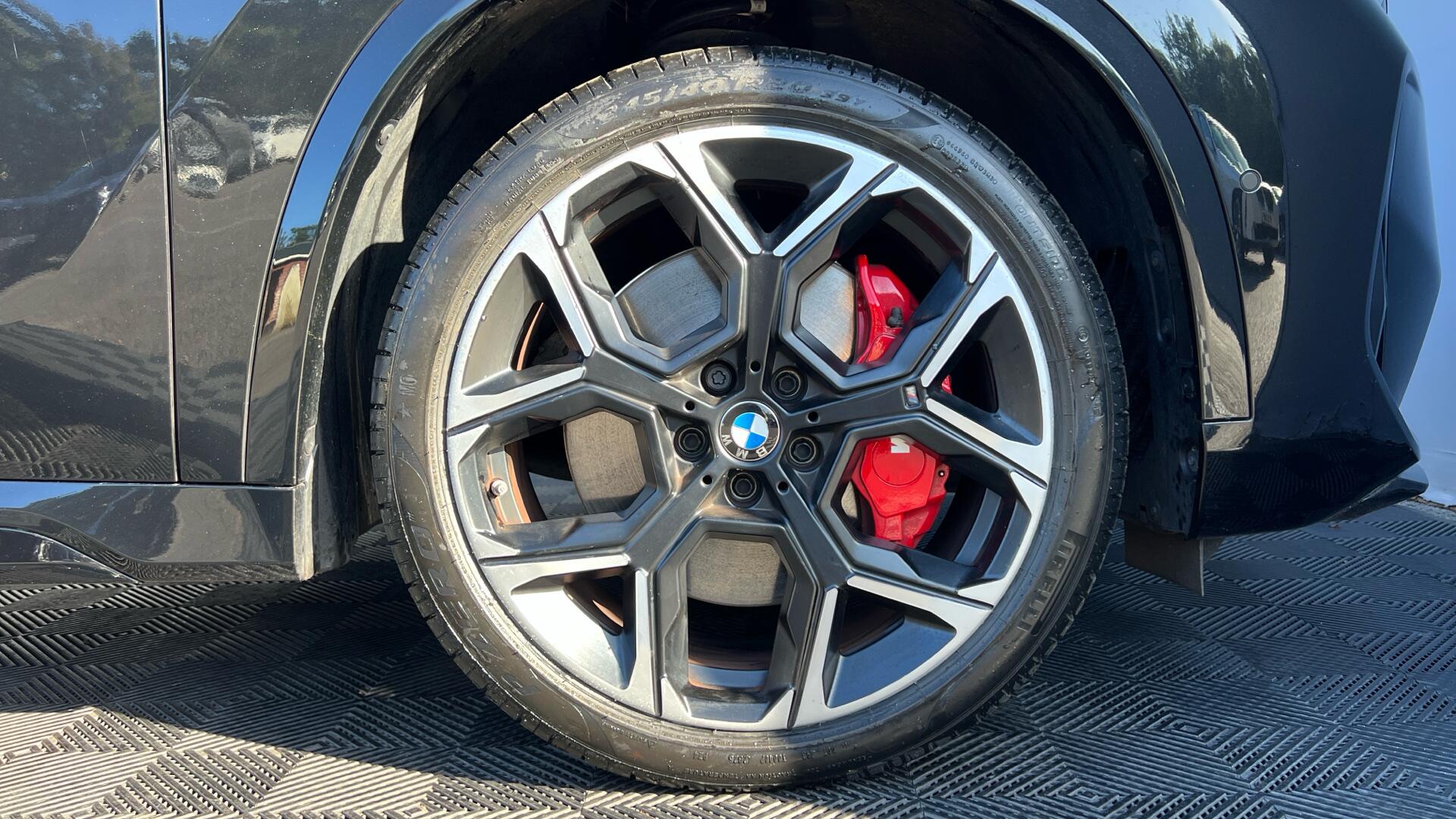 BMW X1 view 14