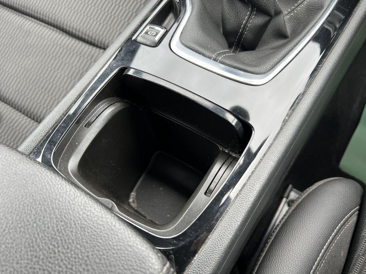 Vauxhall Insignia view 33