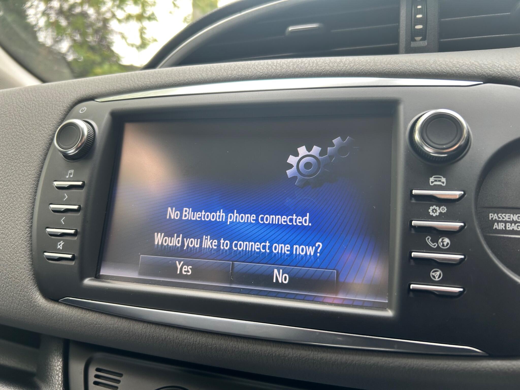 Toyota Yaris view 23