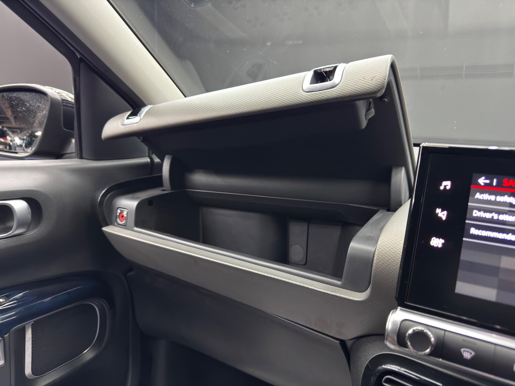 Citroen C4 Cactus view 34