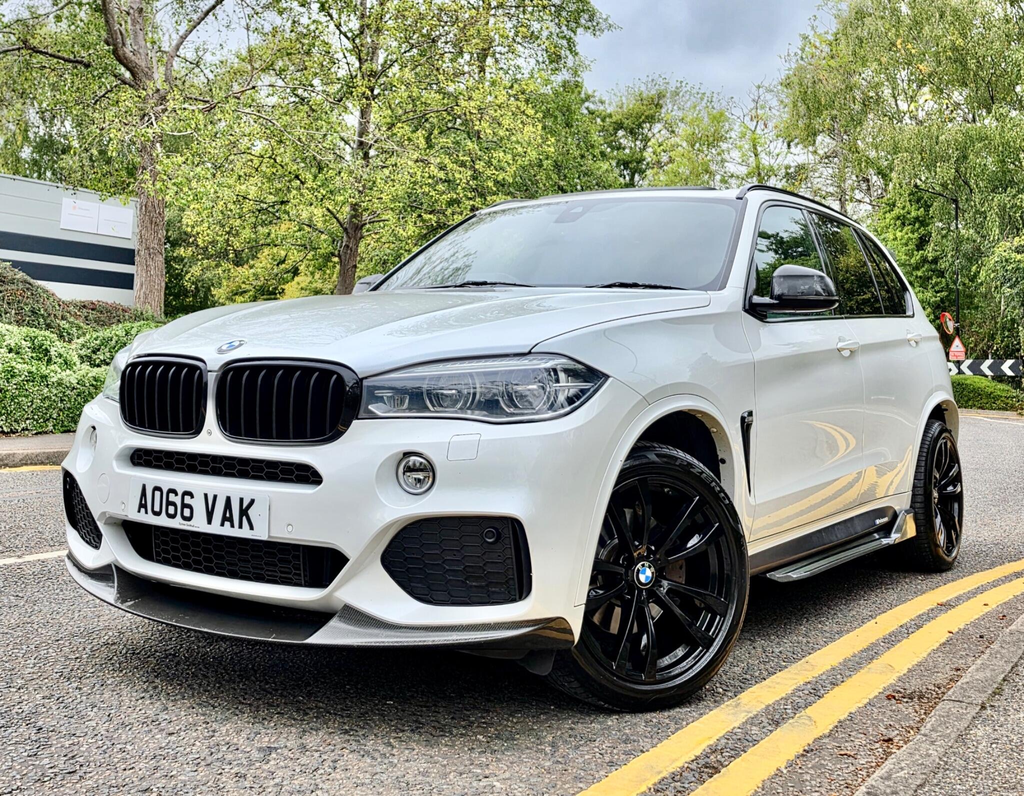BMW X5 view 27