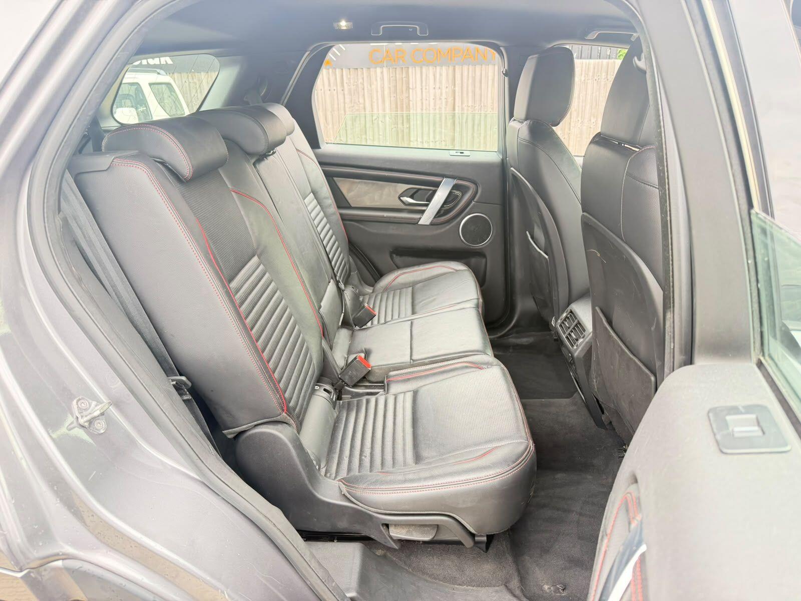 Land Rover Discovery Sport view 12