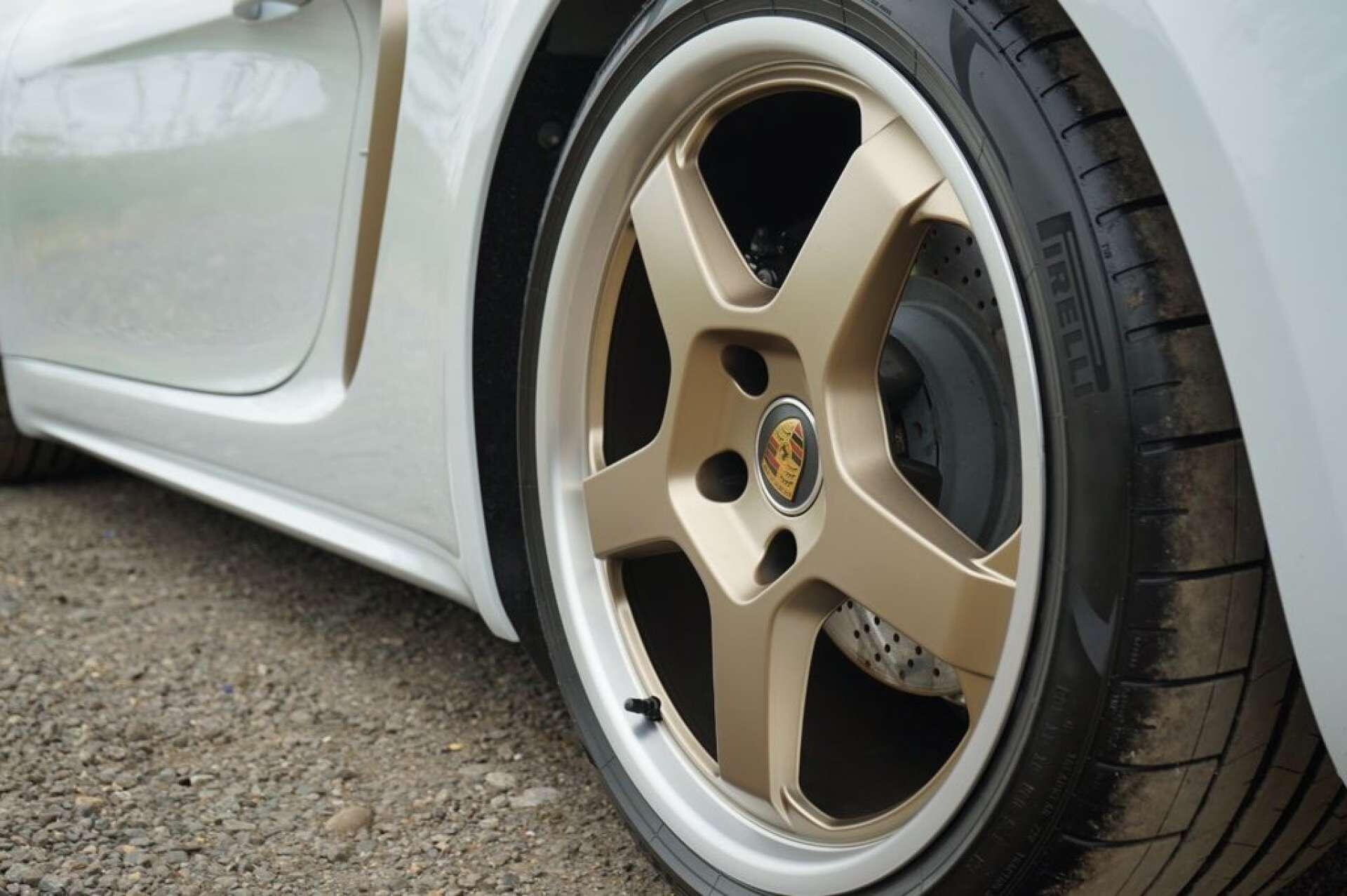 Porsche Boxster view 23