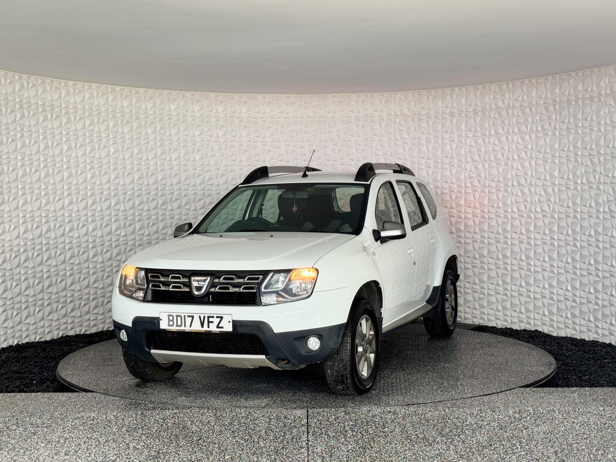 Dacia Duster view 22