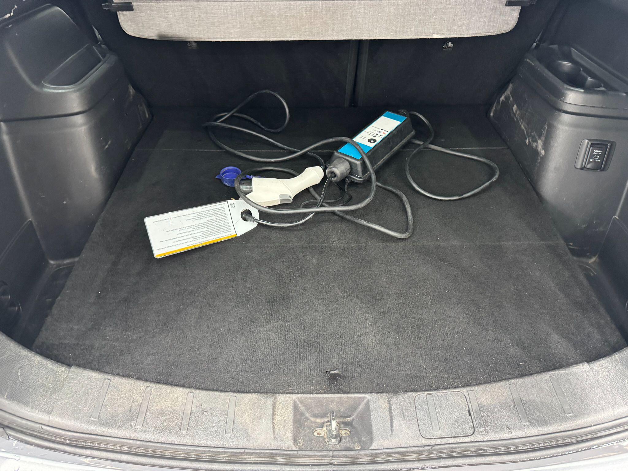 Mitsubishi Outlander view 41