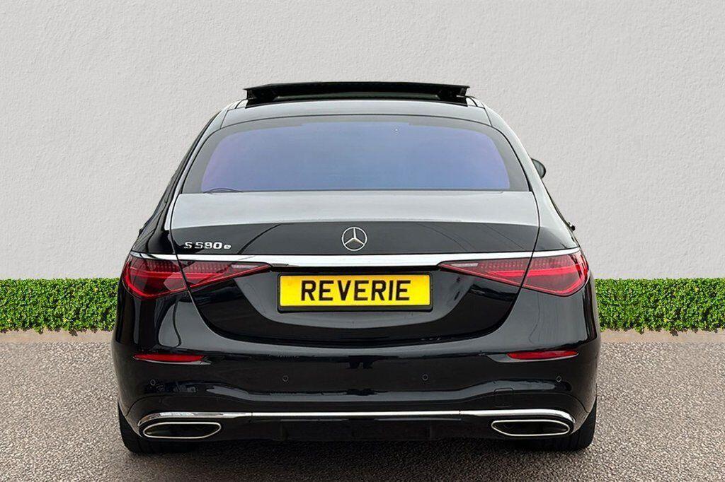 Mercedes-Benz S-Class view 7