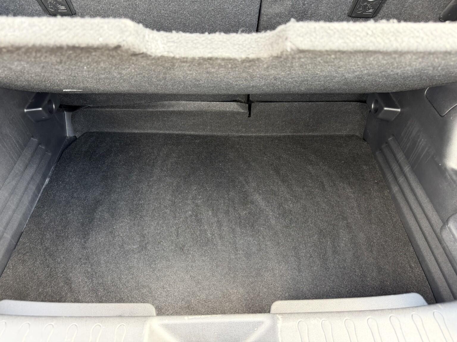 Nissan Juke view 32