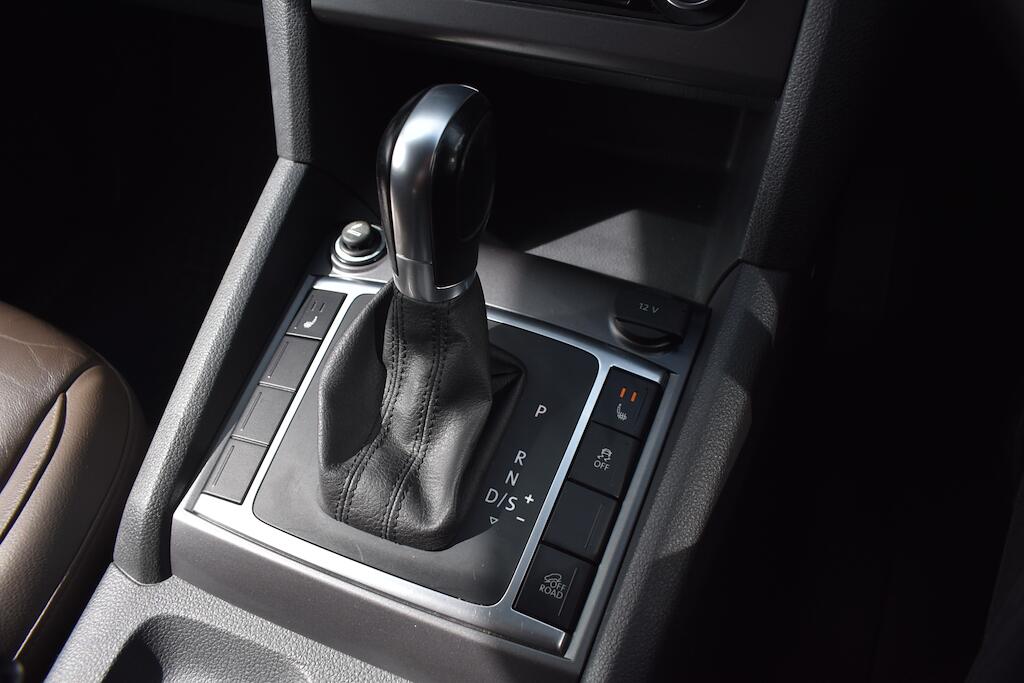 Volkswagen Amarok view 34