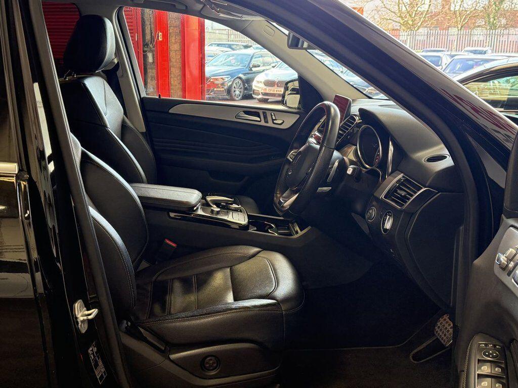 Mercedes-Benz Gle view 31