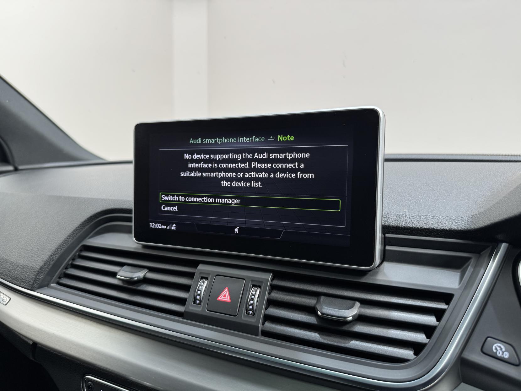 Audi Q5 view 28