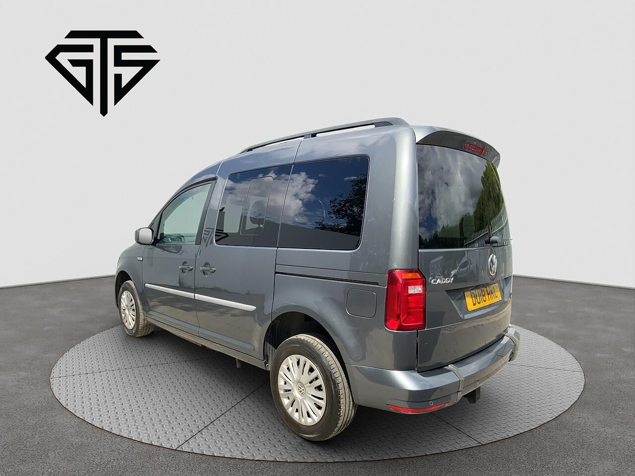 Volkswagen Caddy Life view 5