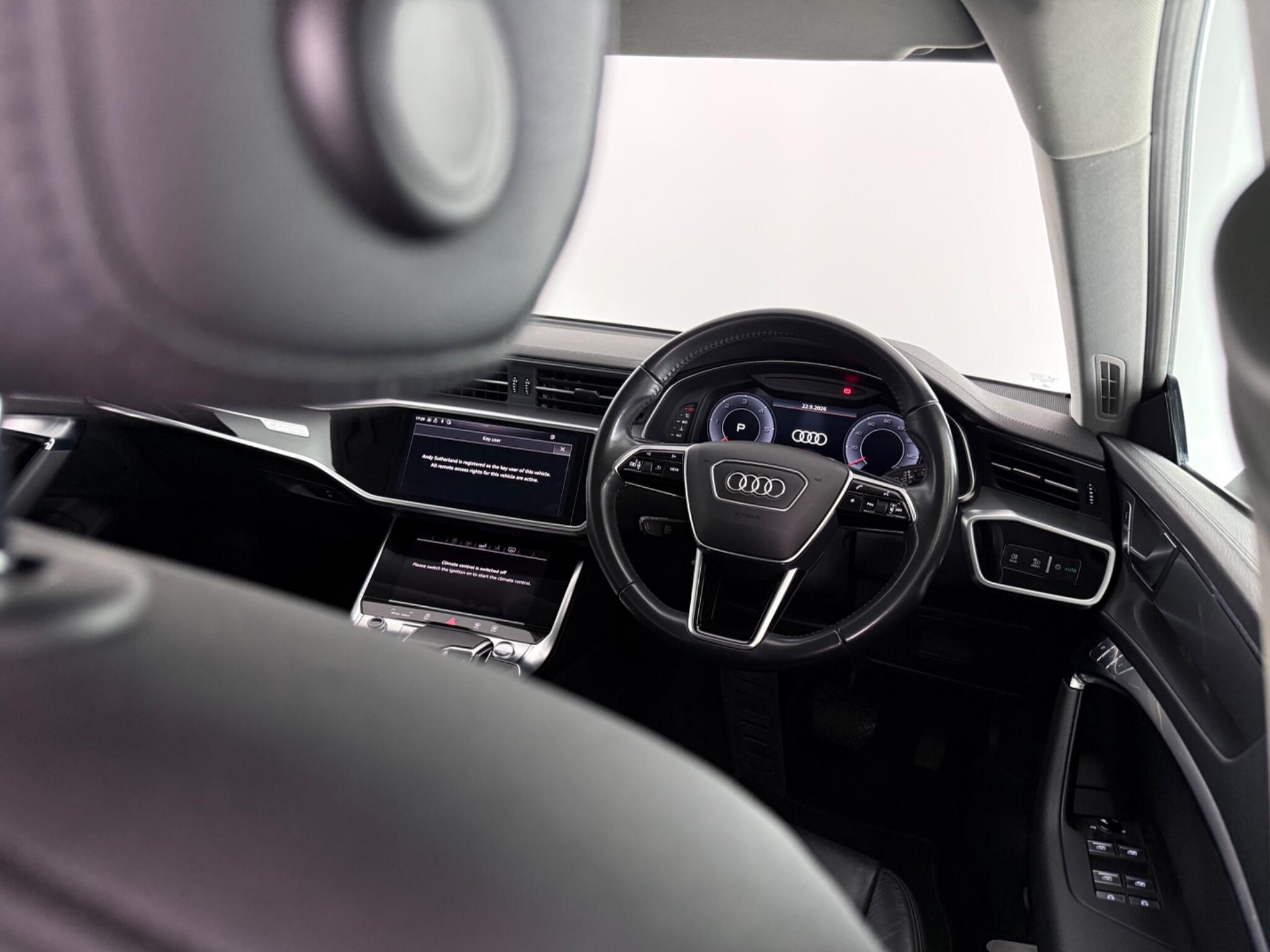 Audi A7 view 14