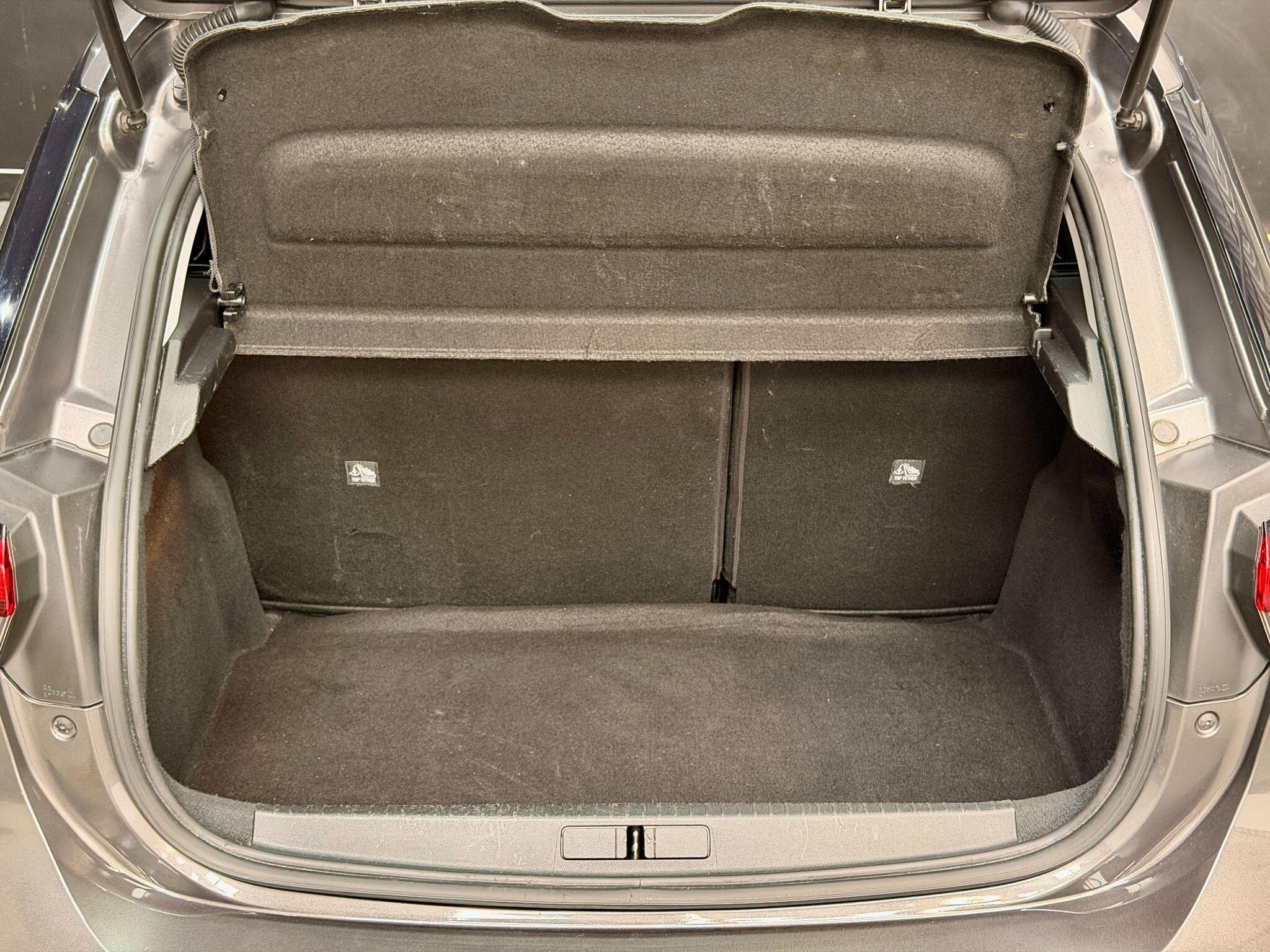 Vauxhall Corsa view 15