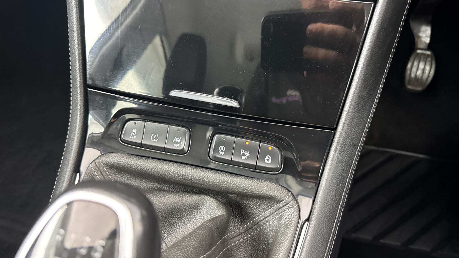 Vauxhall Grandland X view 31