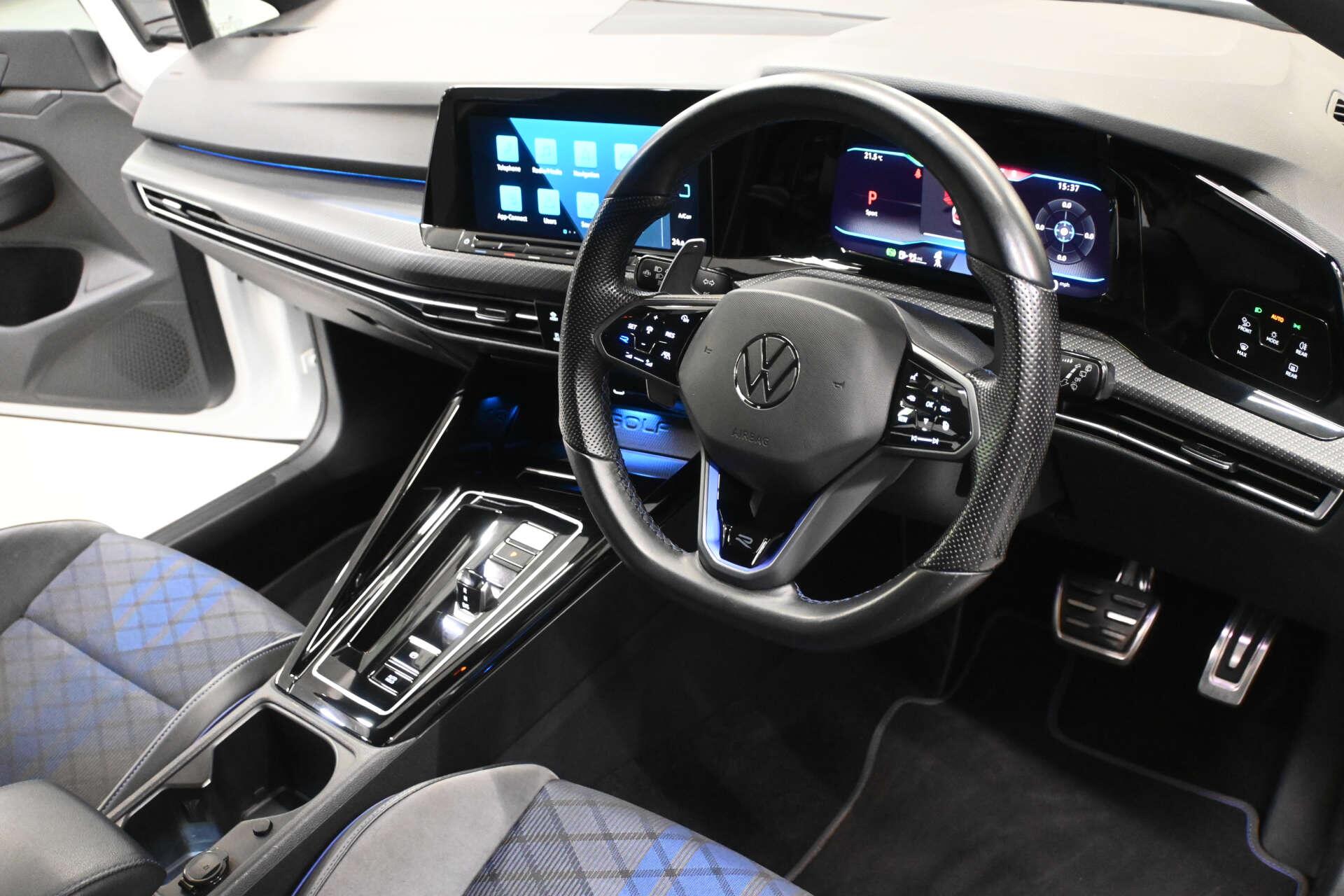Volkswagen Golf view 51