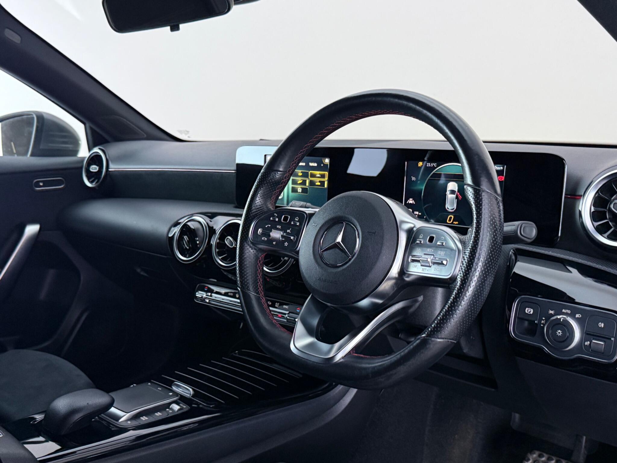 Mercedes-Benz A-Class view 3