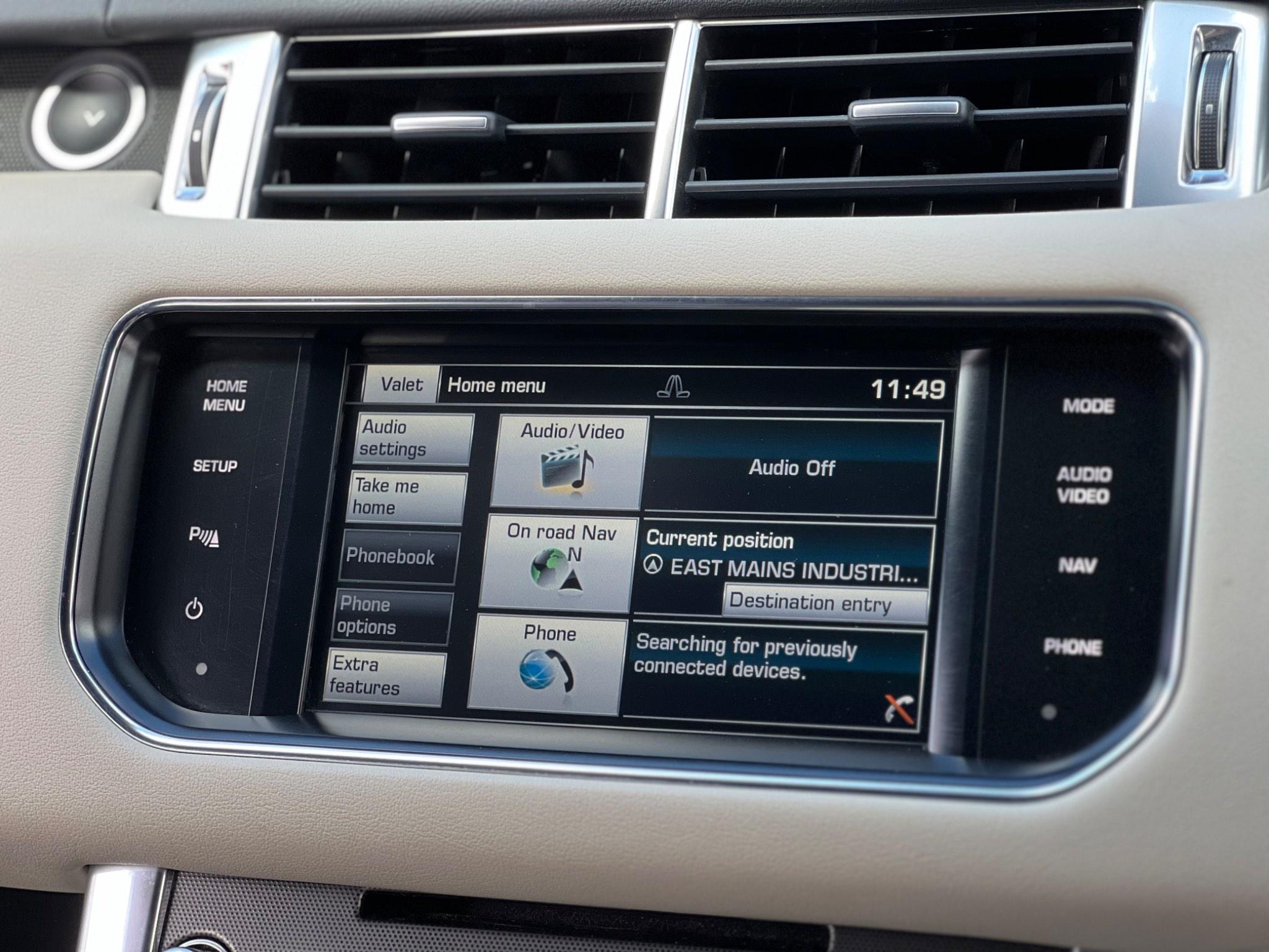 Land Rover Range Rover Sport view 40