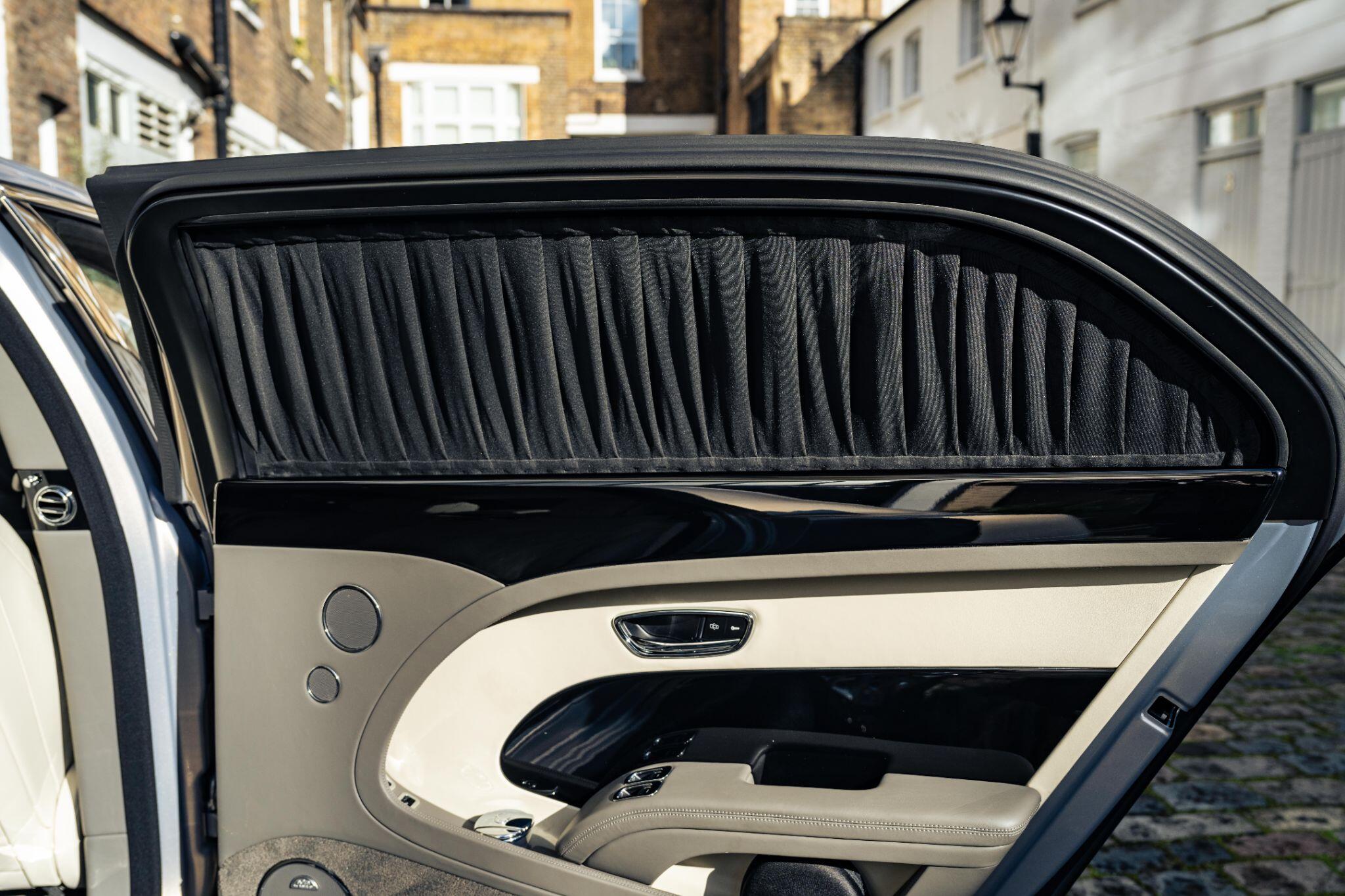 Bentley Mulsanne view 12