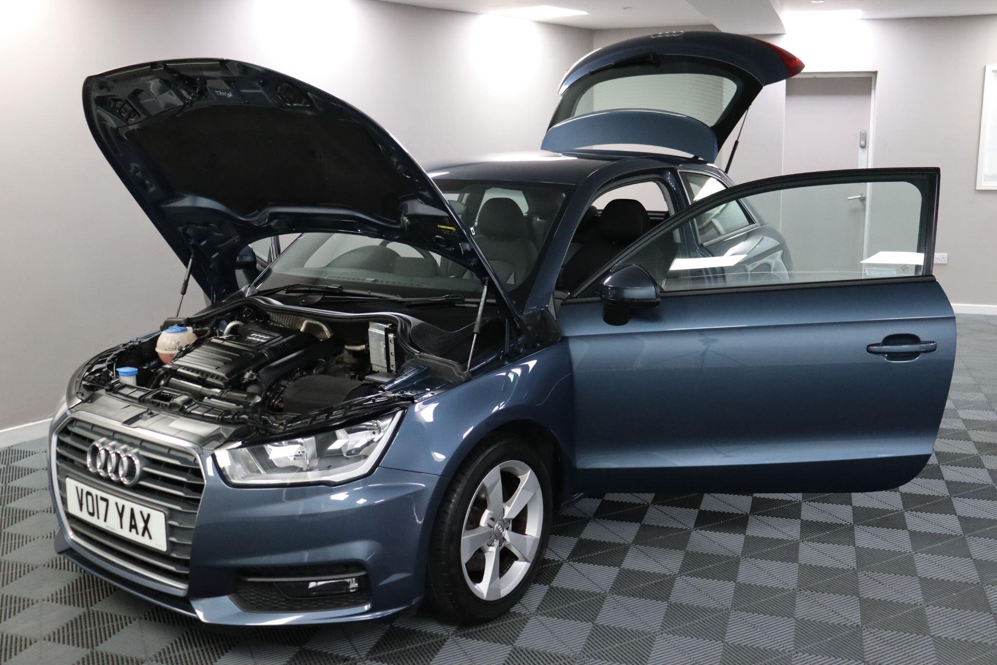 Audi A1 view 2