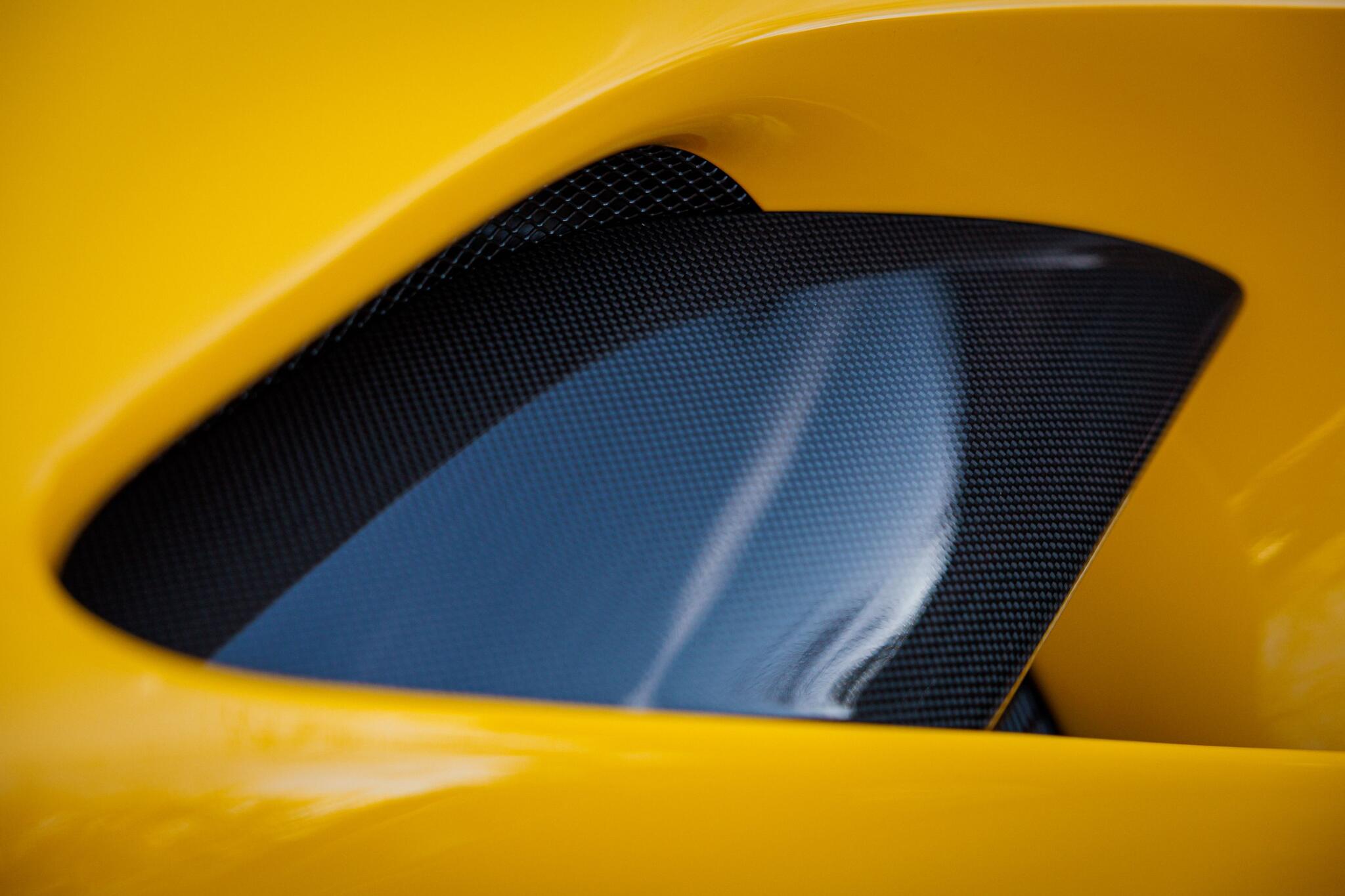 Ferrari 488 view 25