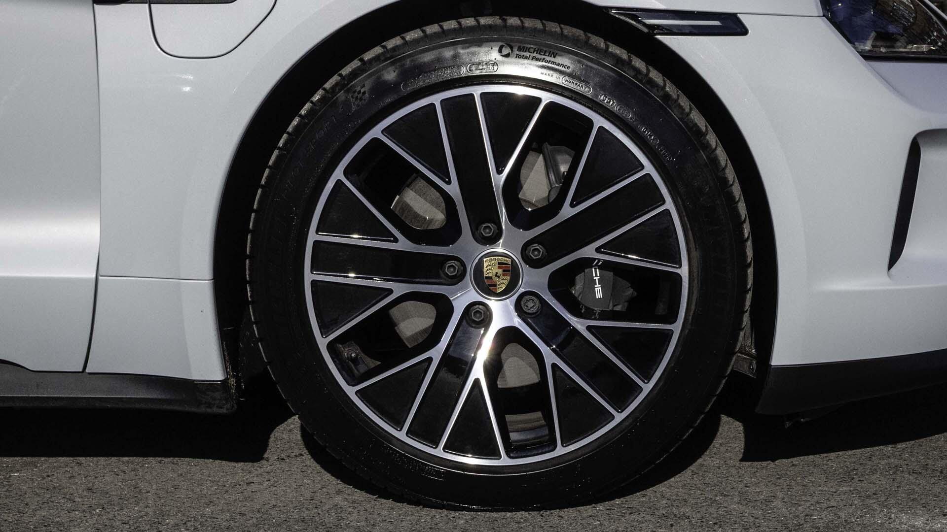 Porsche Taycan view 6