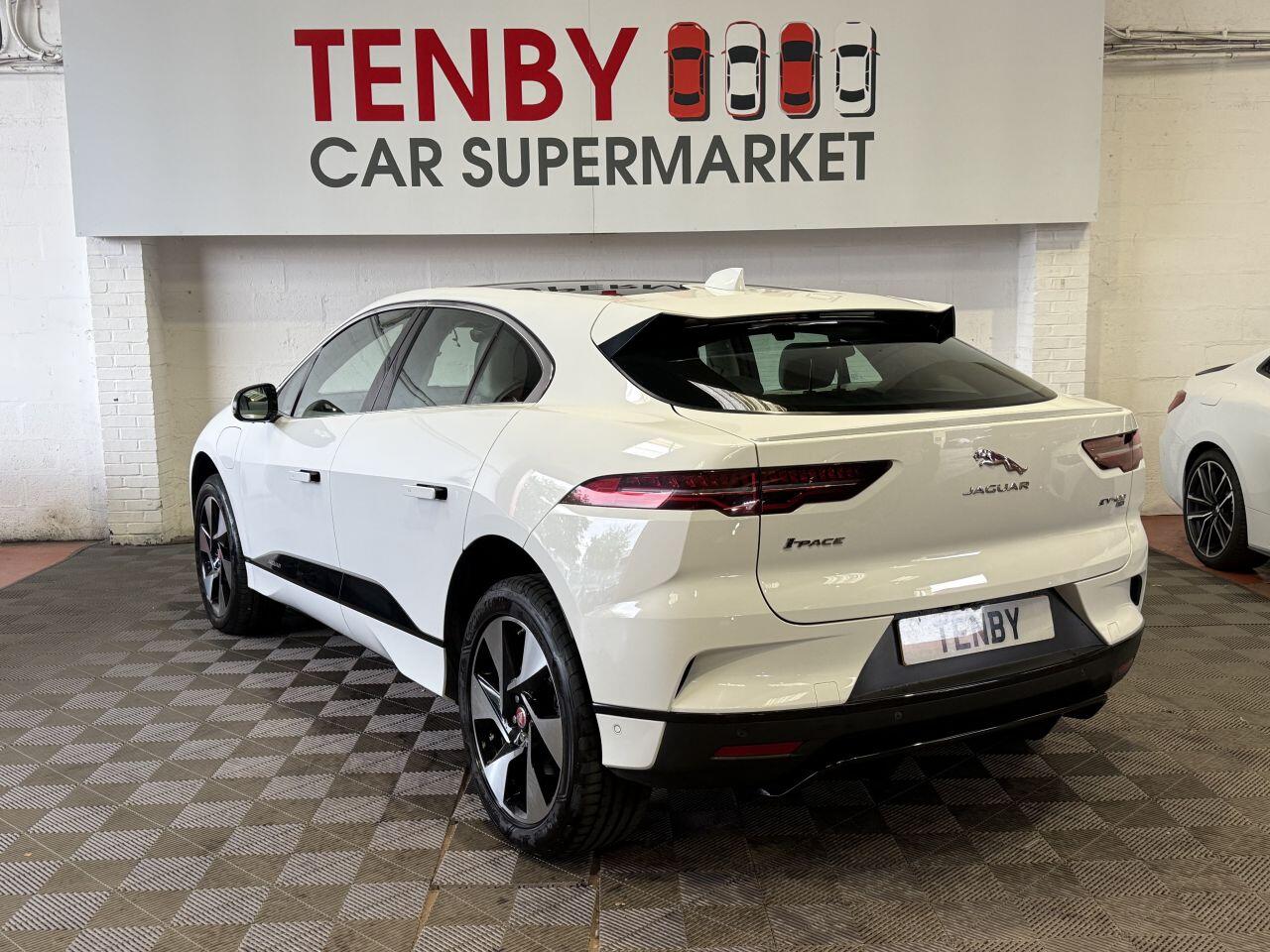 Jaguar I-Pace view 7