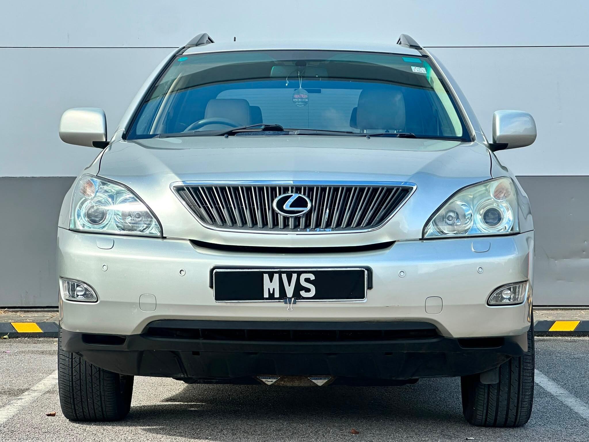 Lexus RX view 3