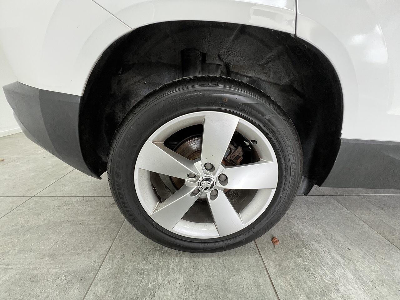Skoda Karoq view 21