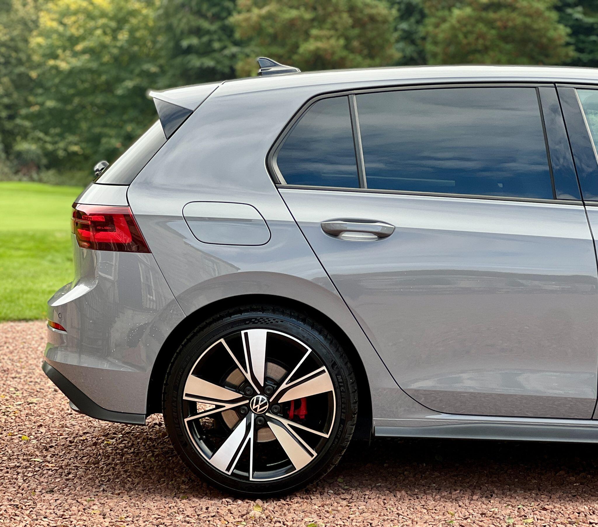 Volkswagen Golf view 48