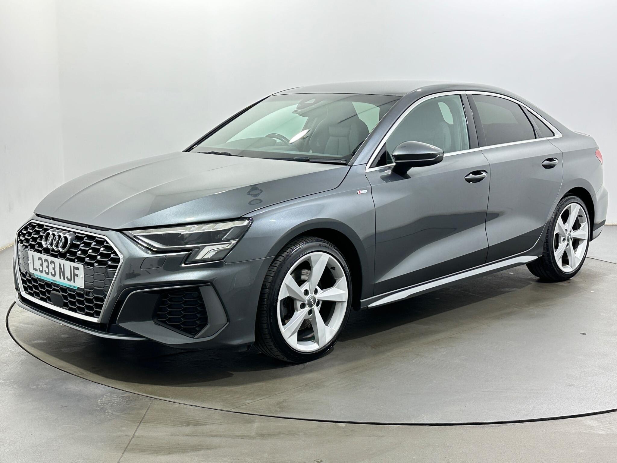 Audi A3 view 4