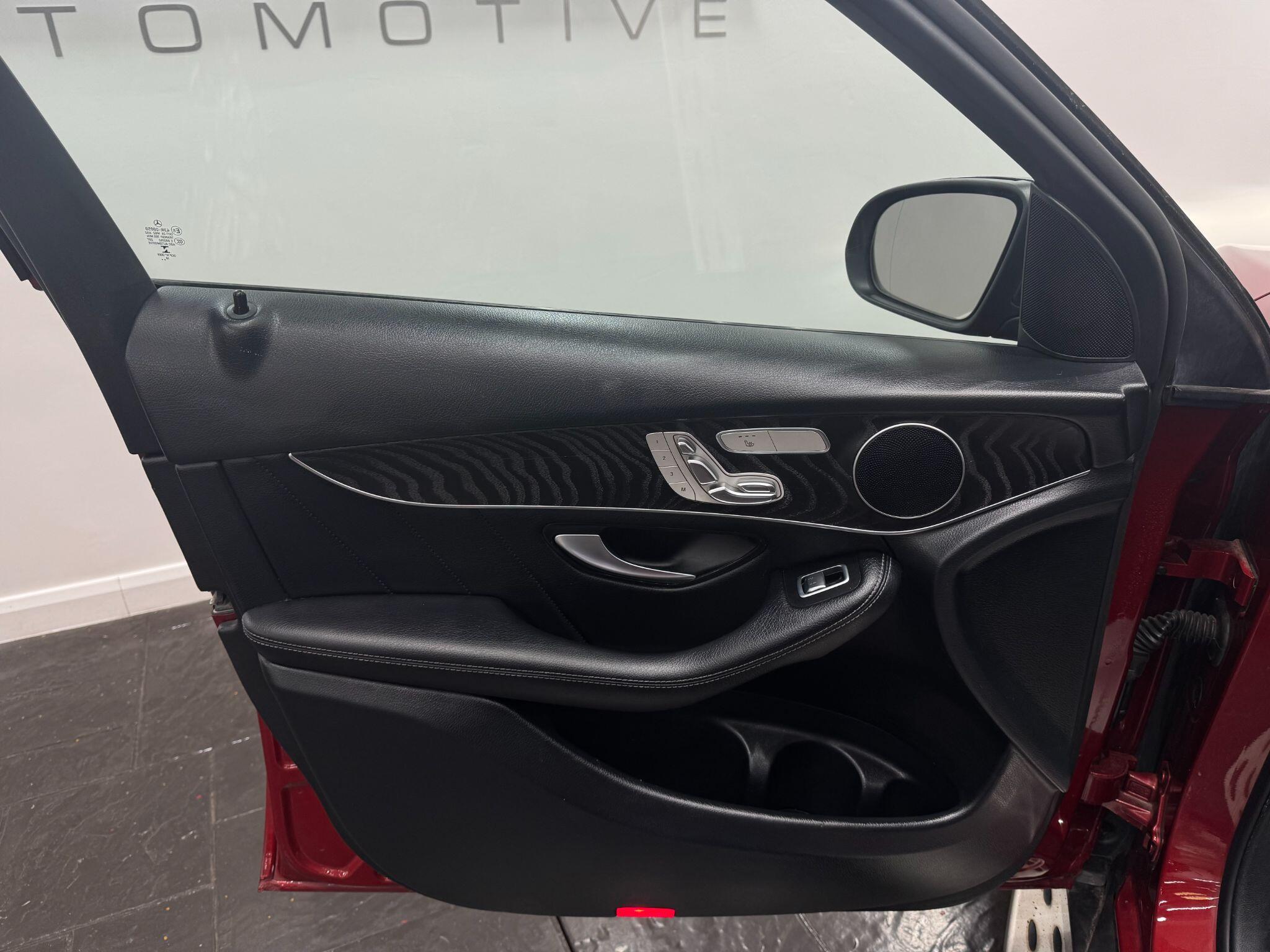 Mercedes-Benz GLC view 42