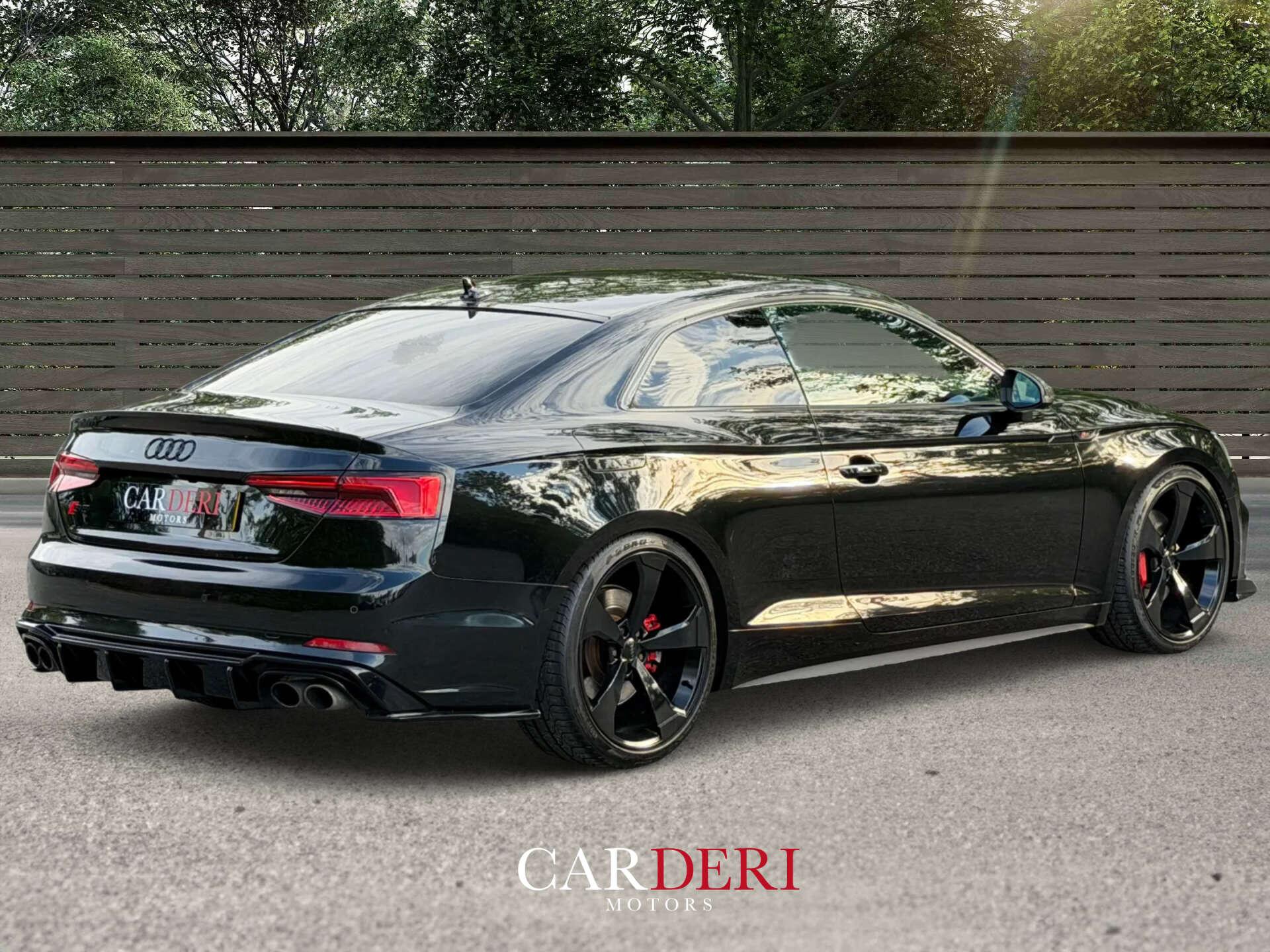 Audi S5 view 20
