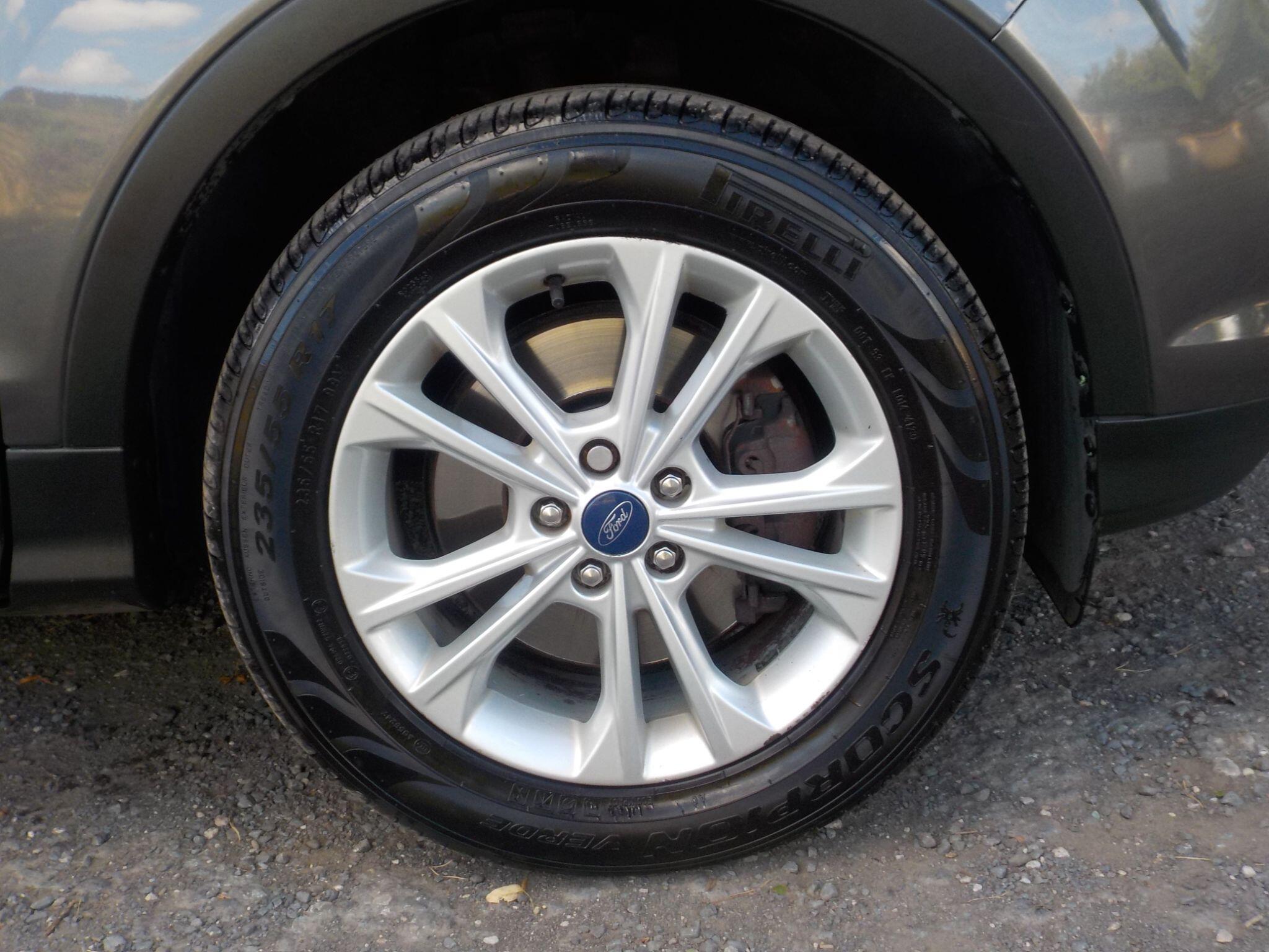 Ford Kuga 1.5 TDCi Titanium Euro 6 (s/s) 5dr