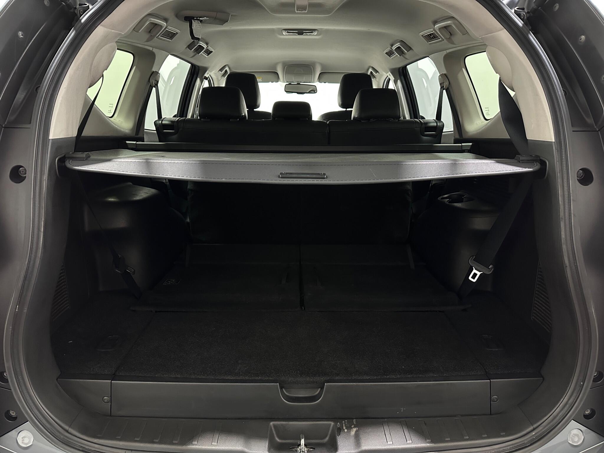 Mitsubishi Shogun Sport view 50