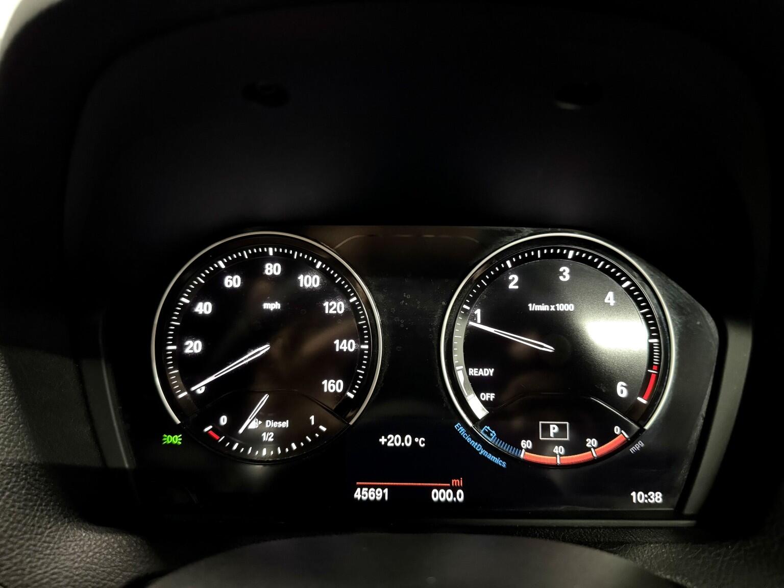 BMW 1 Series view 21